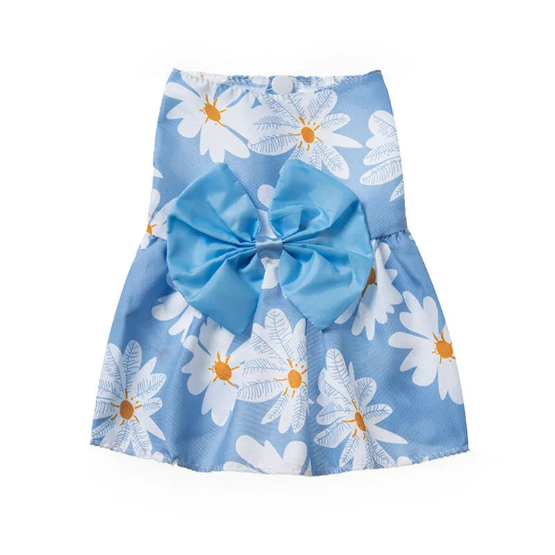 Summer pet dress with floral butterfly design and princess-style knot for dogs and cats
