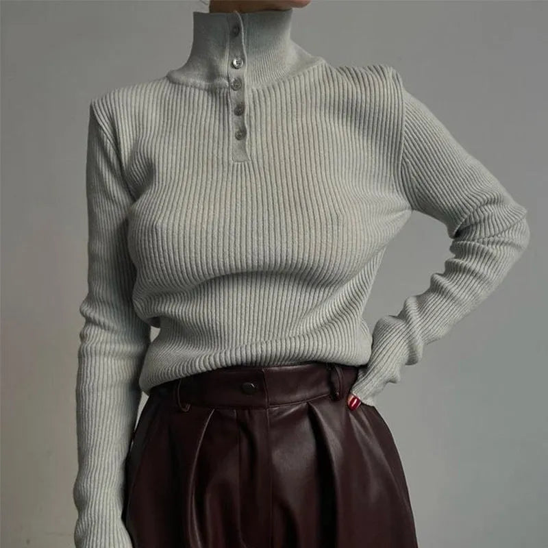 Retro style slim fit half turtleneck pullover sweater with a single-breasted placket.