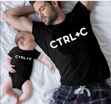 Family parent-child matching T-shirts in black and white, adult and children sizes, short sleeve round neck polyester