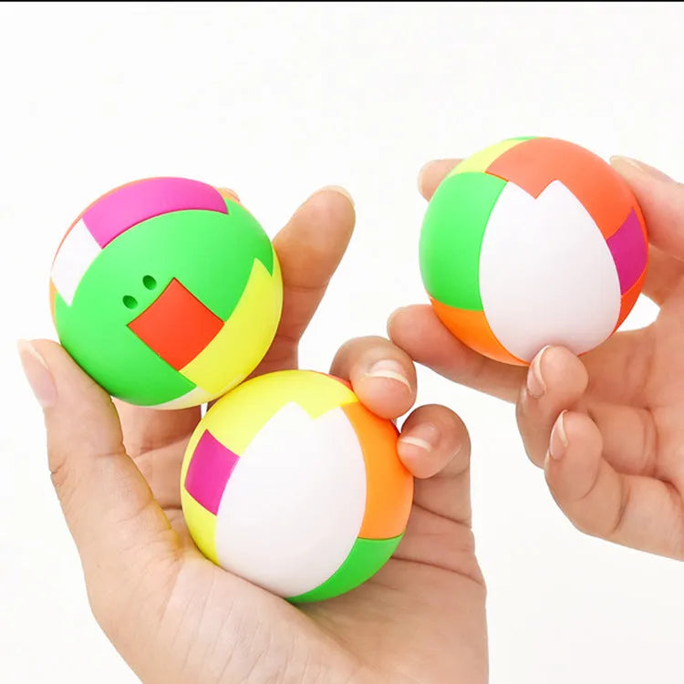 Mini children's educational puzzle toy building blocks assembled into a 4.5cm ABS plastic ball, random colour