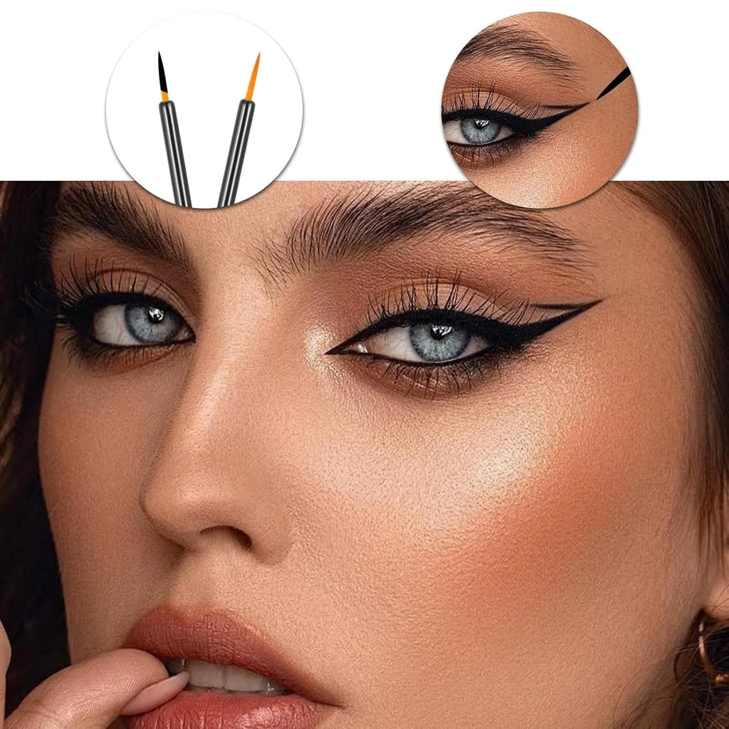Pack of 100 black disposable eyeliner brushes with fine pointed tips and clear plastic sleeves.