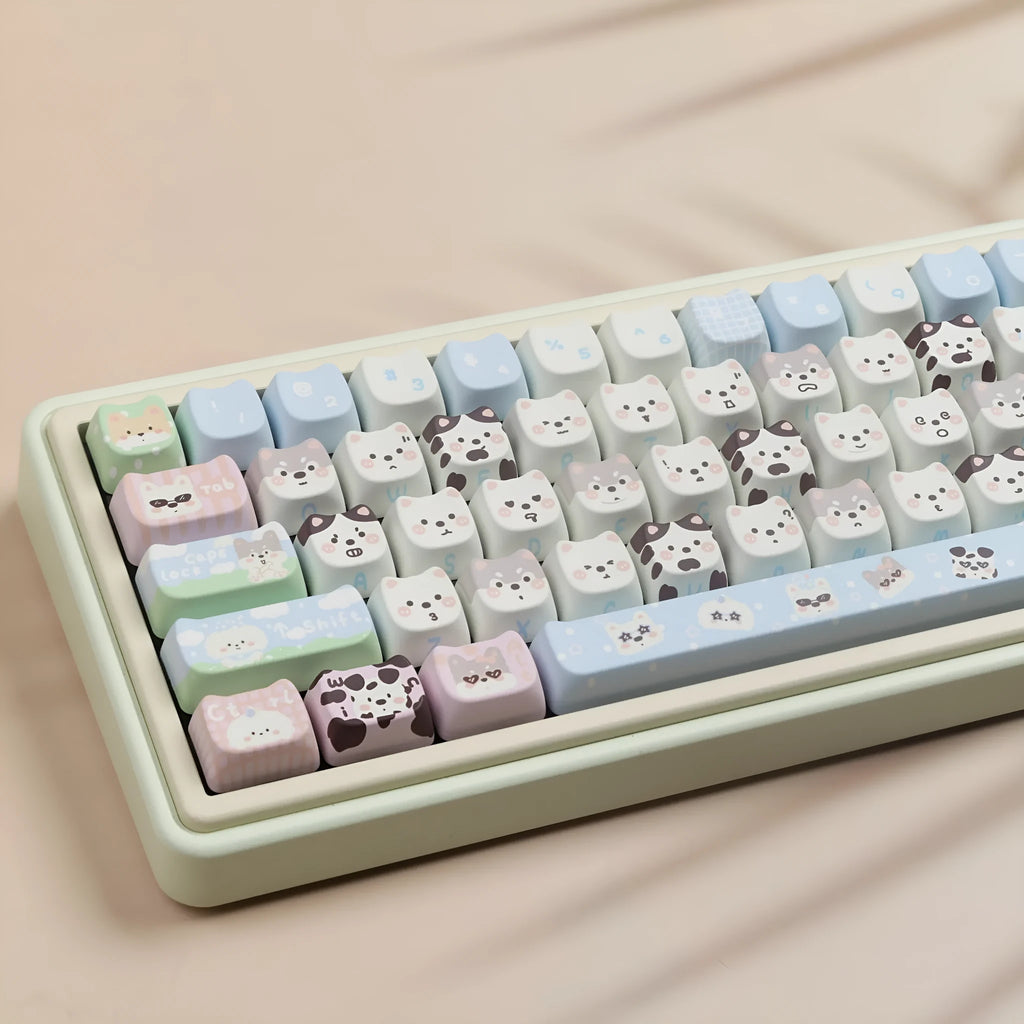 PBT dye-sublimation printed keycap set with colourful animal designs for mechanical keyboard customisation