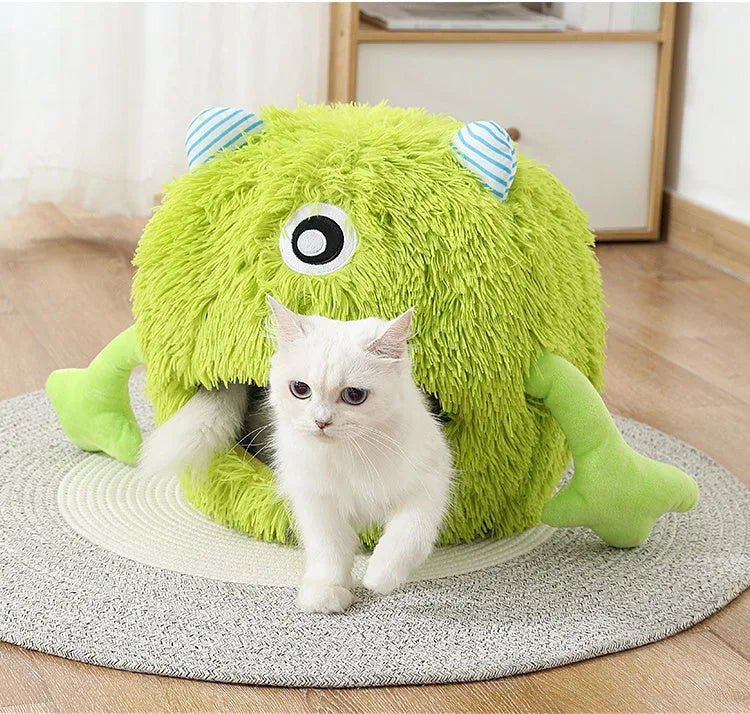 Soft grey plush round cat bed with a non-slip base, shown in small, medium, and large sizes.