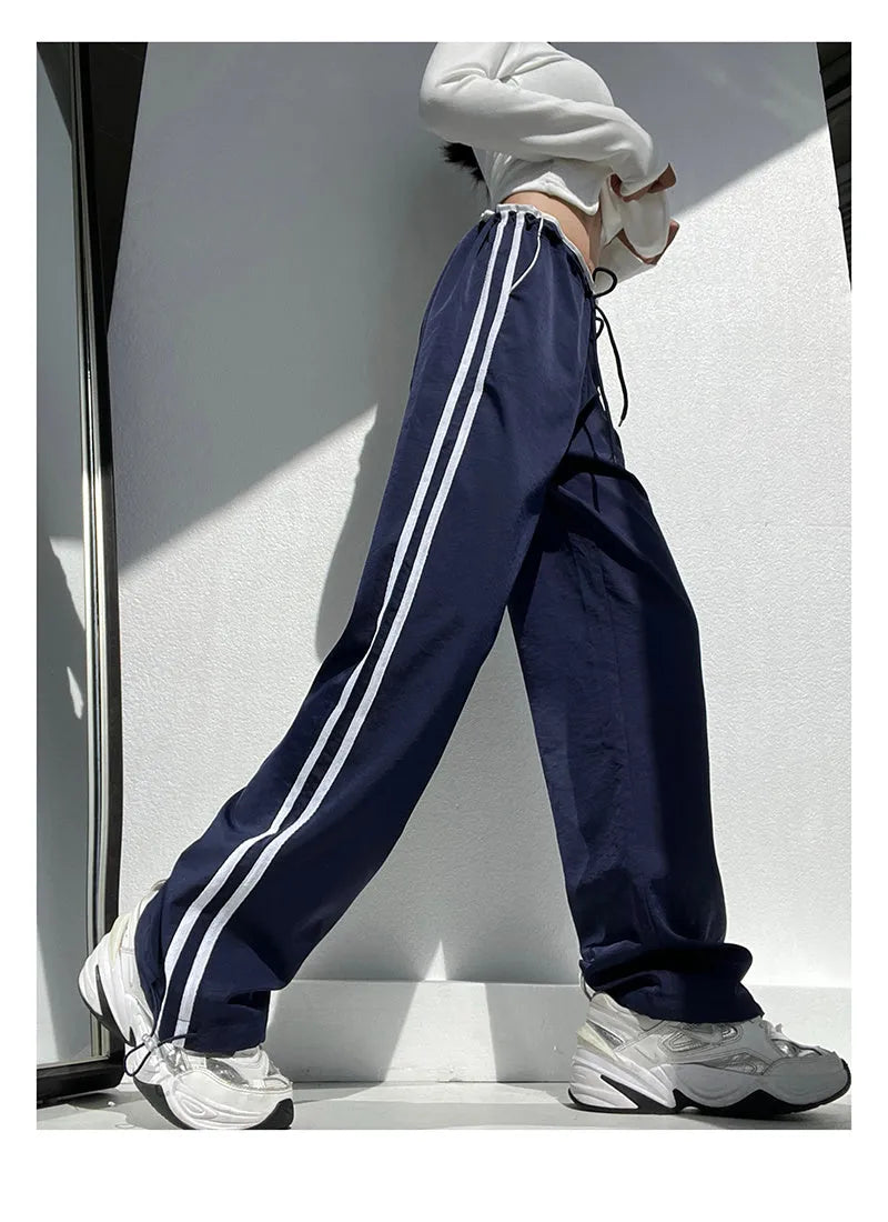 Ribbon parallel bars contrast colour loose straight trousers in white and navy blue colours