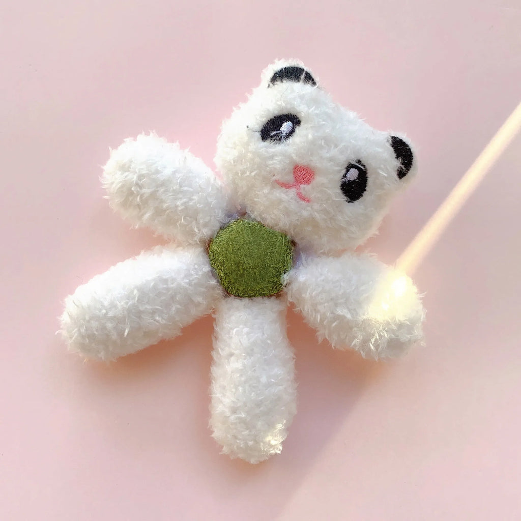 Edible catnip ball chewing toy for kittens with animal designs