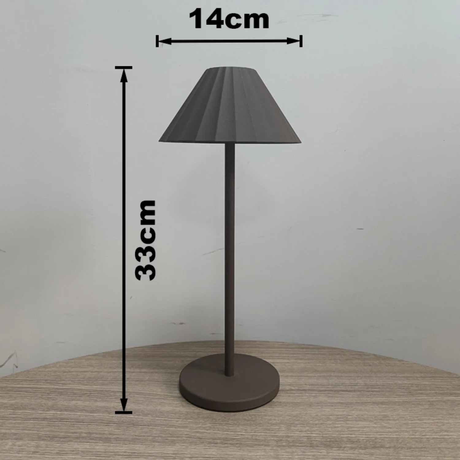 Alloy desk lamp in a choice of colours with touch dimming and Type-C charging port