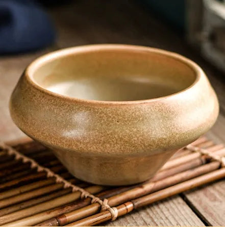 Tall Japanese ceramic soup bowl with decorative retro pattern, suitable for noodles and microwave reheating