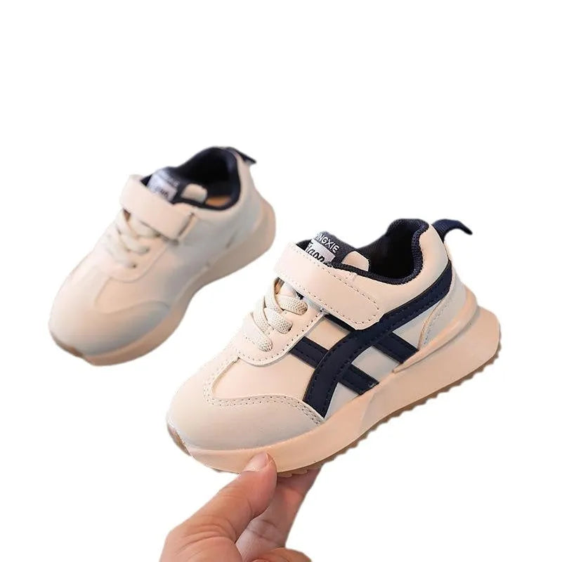 Children's white Velcro sneakers with synthetic leather upper and rubber sole