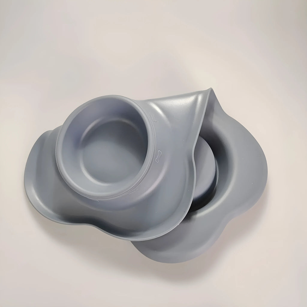 Large silicone dog bowl with stainless steel interior in choice of five colours