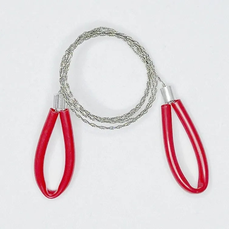 Outdoor survival wire saw with leather case showing black German stainless steel wire
