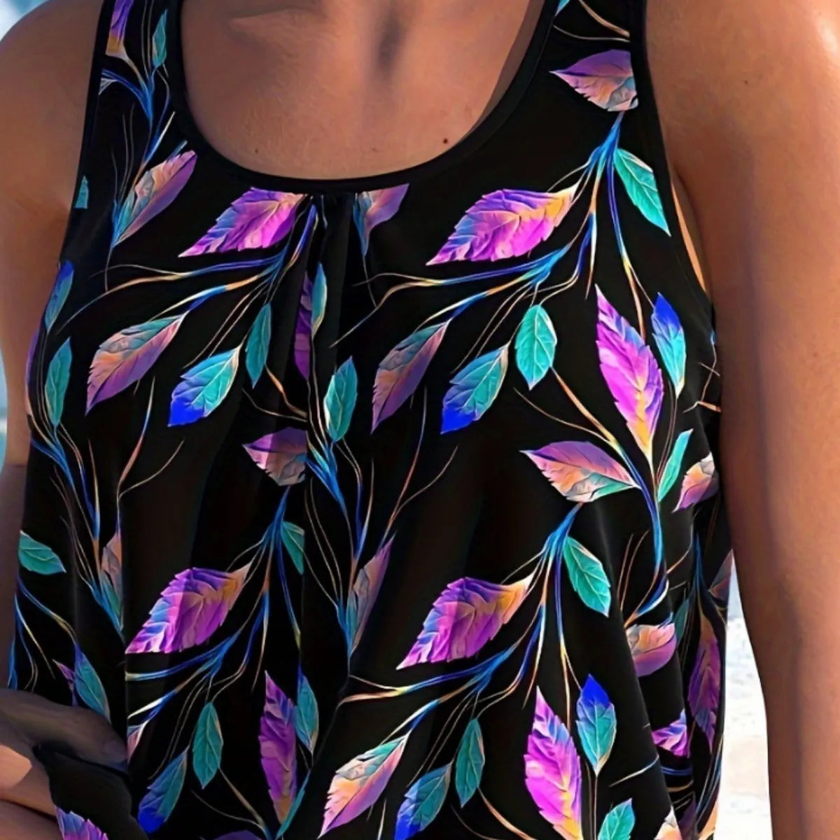 Women's leaf pattern swimsuit set with top and shorts in polyester fabric