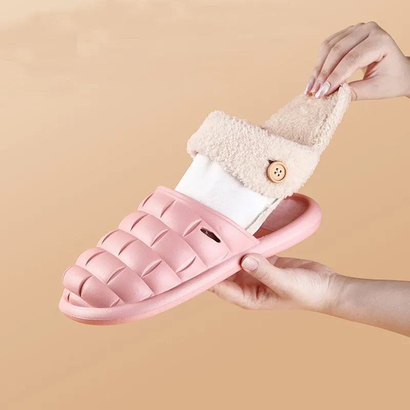 Plaid-patterned detachable women's slippers with plush lining and a textured EVA sole.