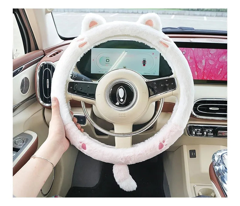 Plush thermal car steering wheel cover with rabbit fur embroidered animal design, 38cm diameter