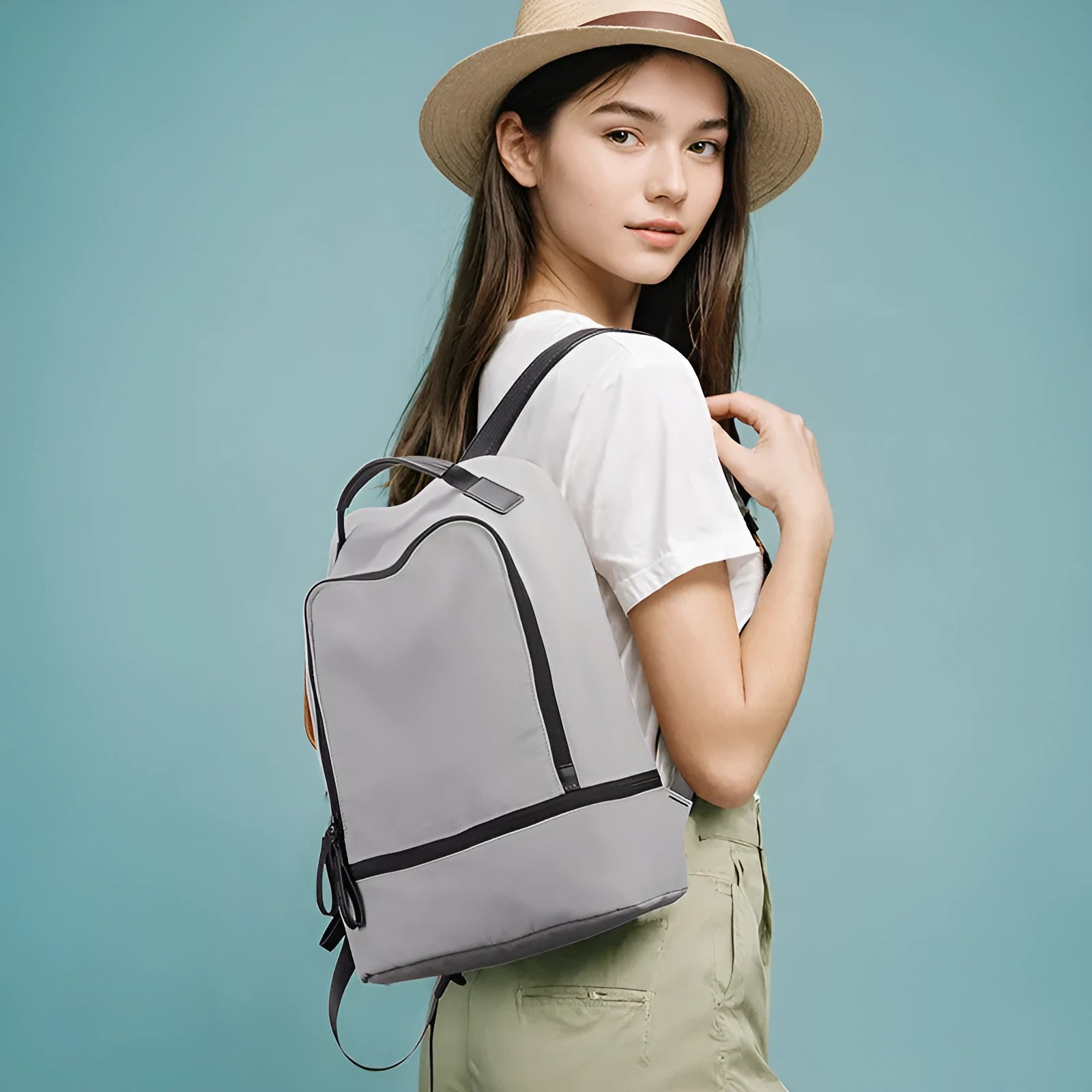 Ultra light Oxford cloth travel backpack in solid colour with below 20L capacity for commuting and travel