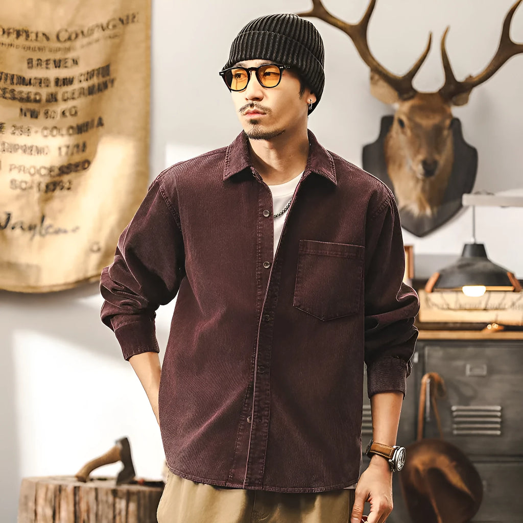 Men's retro corduroy shirt jacket in loose fit available in red or black colours