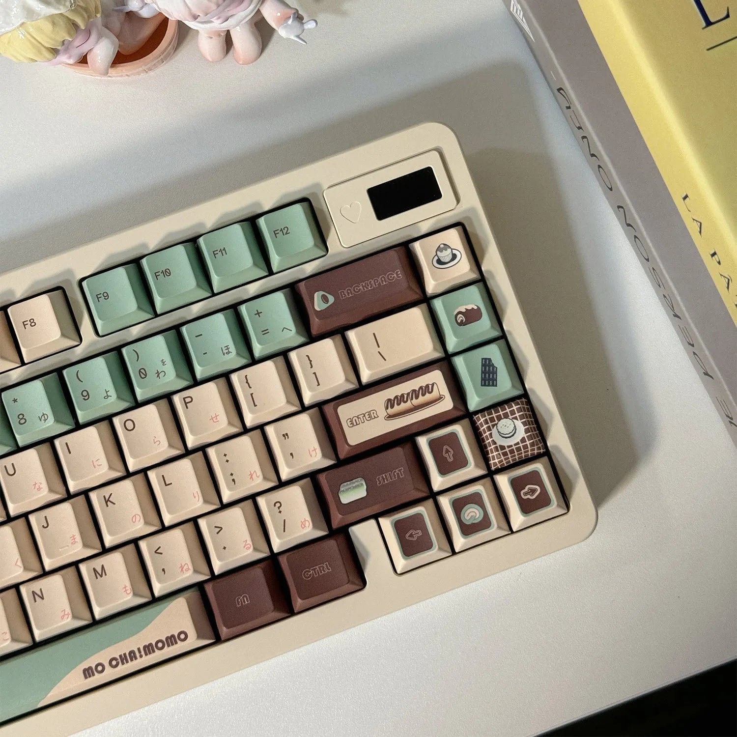 Matcha Theme coloured mechanical keyboard keycaps with five-sided sublimation printing and key puller tool